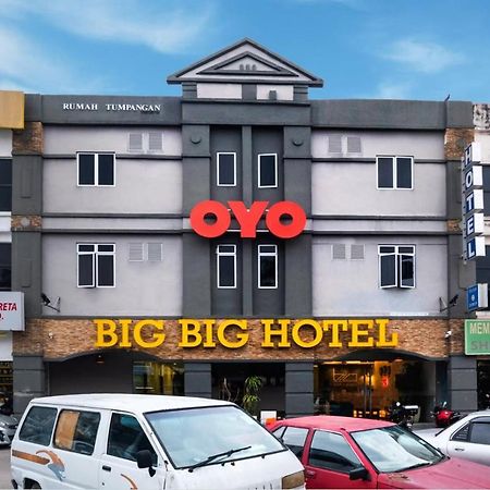 Big Big Hotel Johor Bahru Luaran gambar